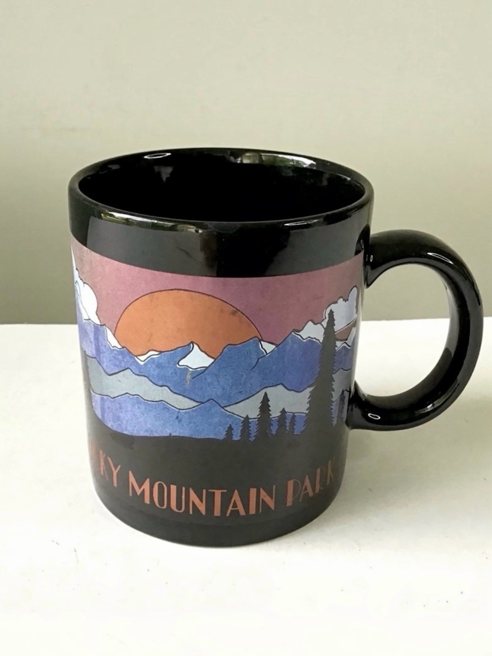 Rocky Mountain Park Souvenir Mug Black Ceramic Shimmery Scenic Mountain Design